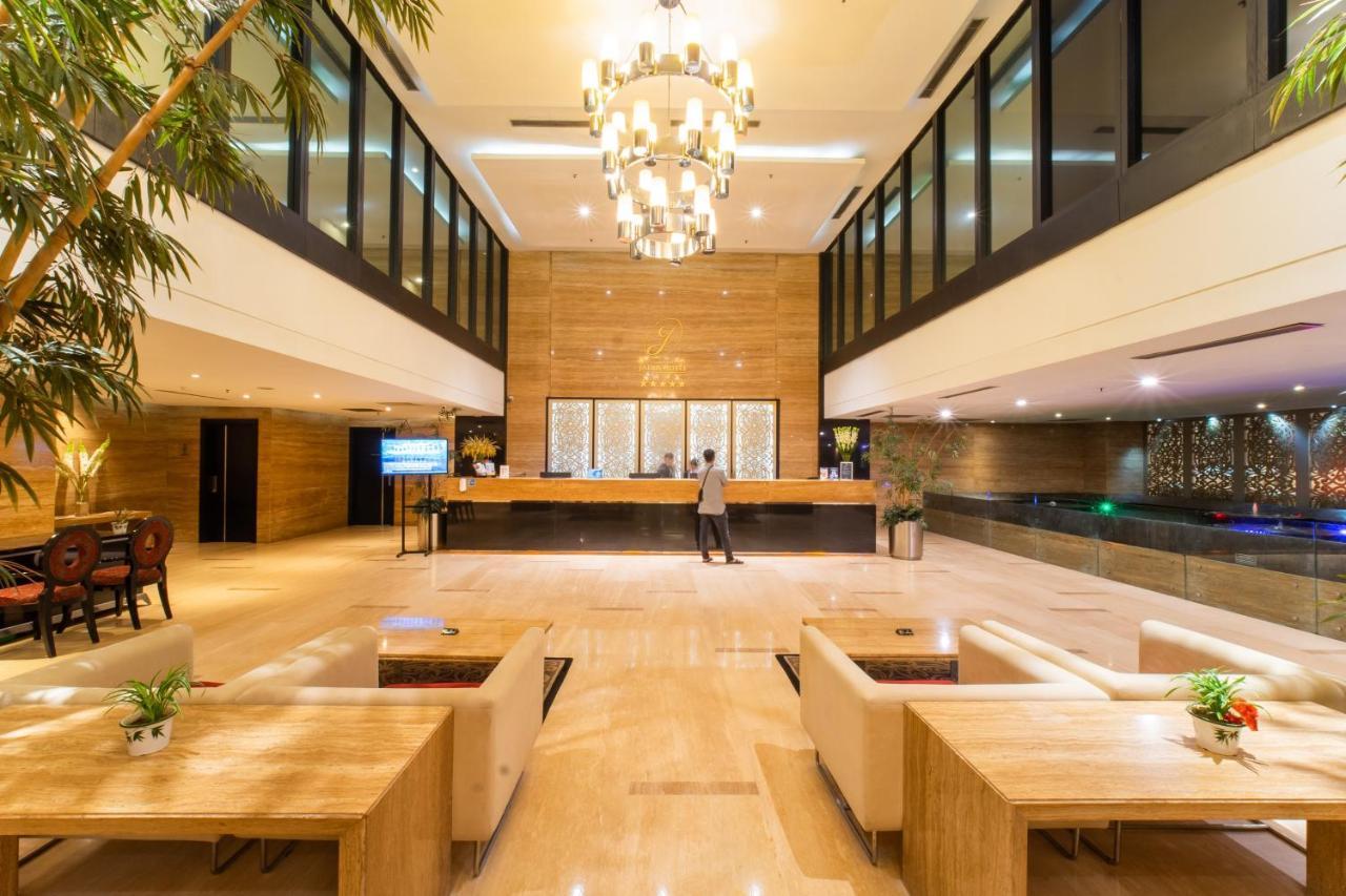 Grand Jatra Hotel Balikpapan Eksteriør billede